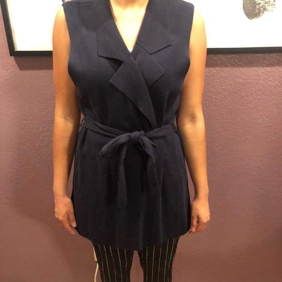 Brand New Ann Taylor Vest Cardigan! - Picture 3 of 5